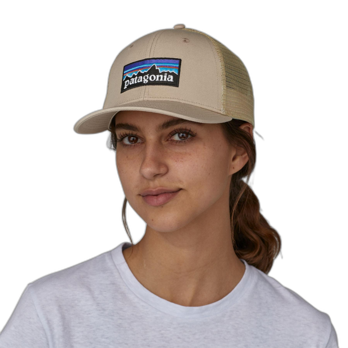 Czapka PATAGONIA classic Trucker P-6 Logo /  wielokolorowy
