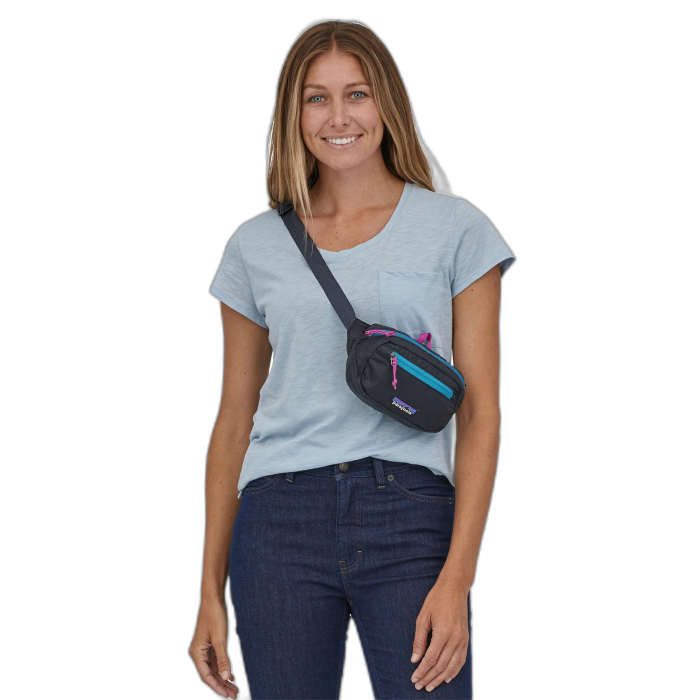 Torebka PATAGONIA Ultralite Travel Mini Hip /  granatowy